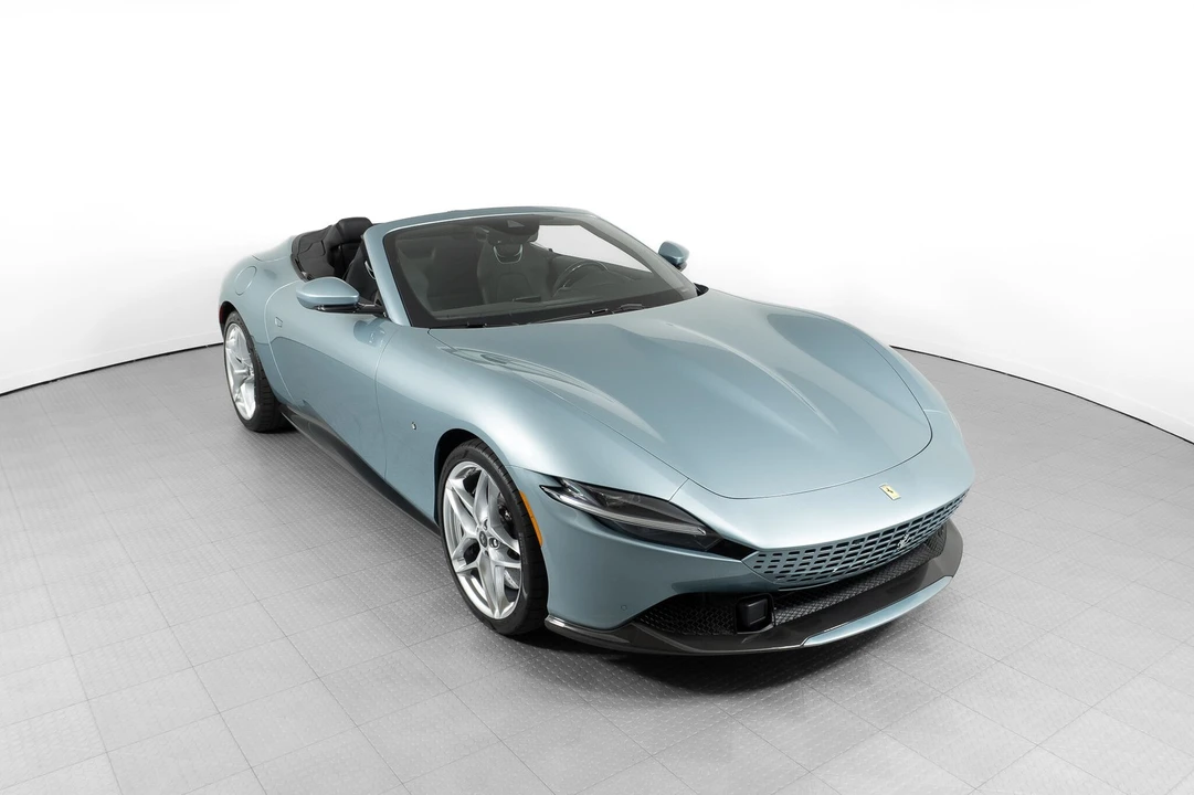 2024 Ferrari Roma Spider - Image 24 of 31