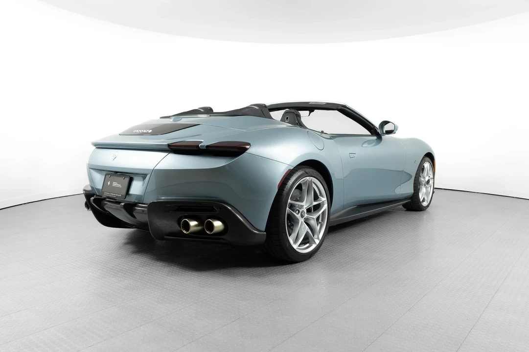 2024 Ferrari Roma Spider - Image 10 of 21