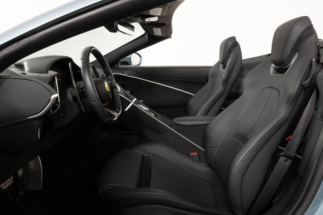 2024 Ferrari Roma Spider - Image 5 of 21