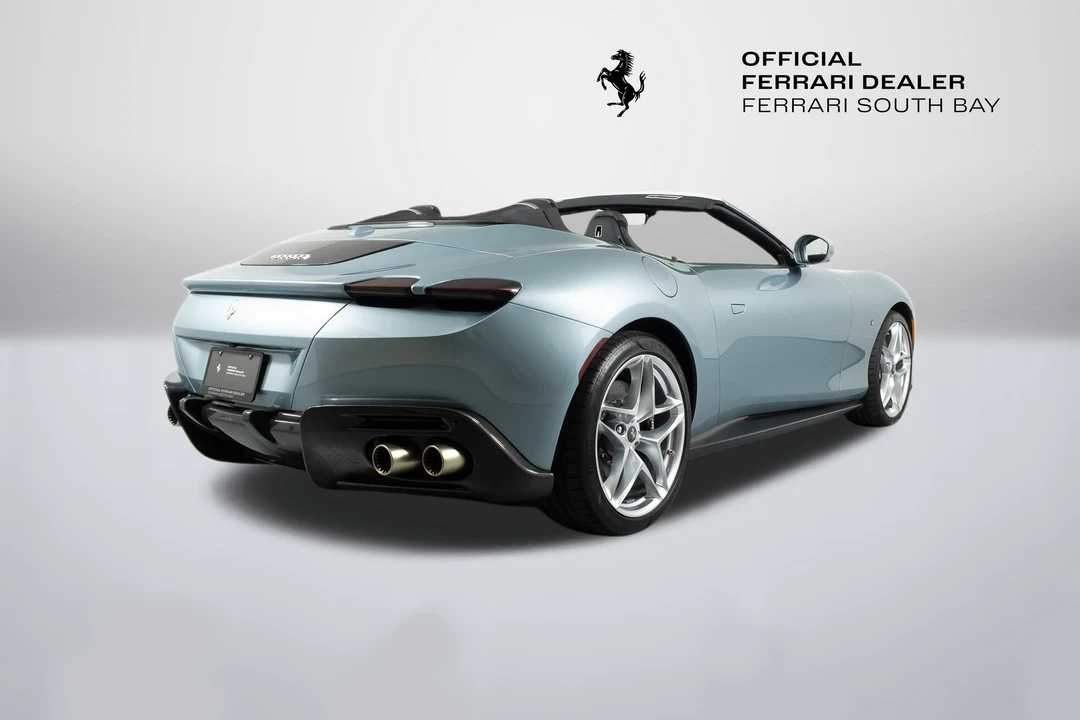 2024 Ferrari Roma Spider - Image 10 of 31