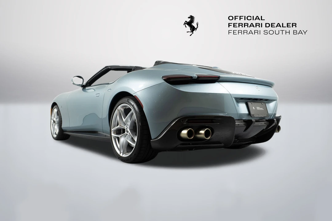 2024 Ferrari Roma Spider - Image 17 of 31