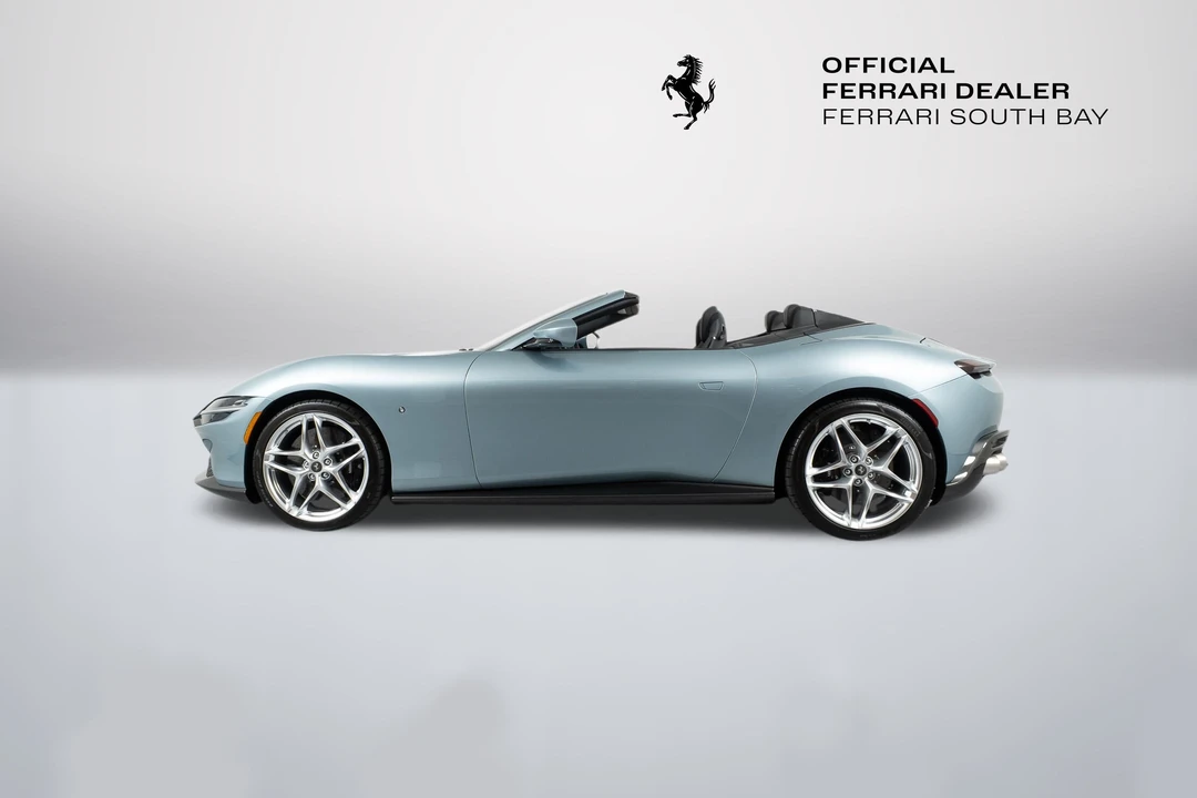 2024 Ferrari Roma Spider - Image 3 of 31