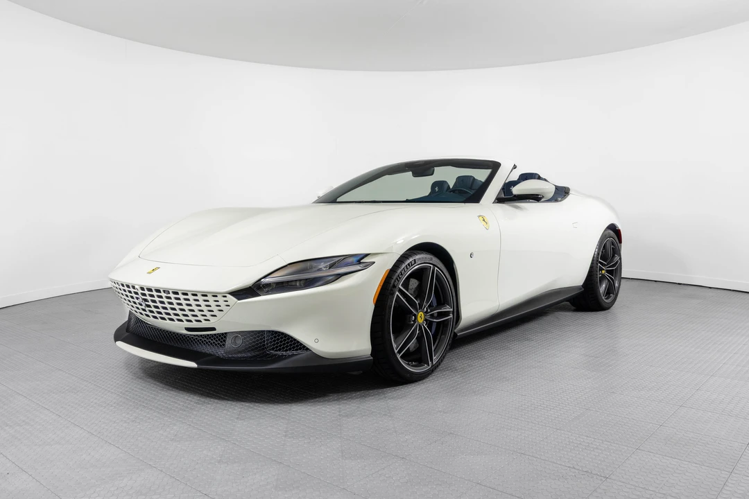 2024 Ferrari Roma Spider - Image 16 of 31