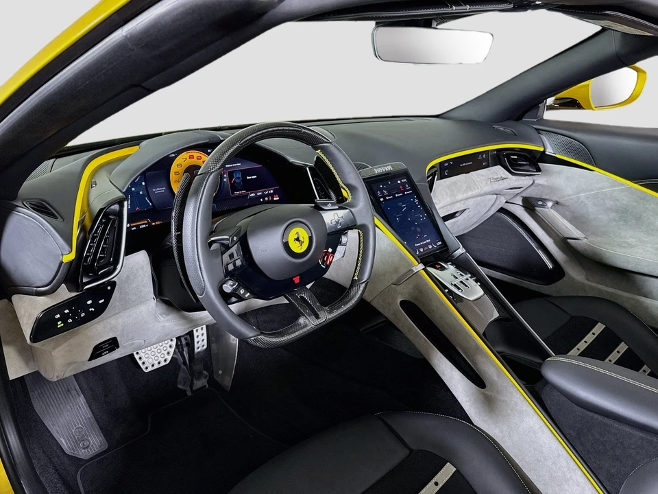 2024 Ferrari Roma Spider - Image 3 of 27