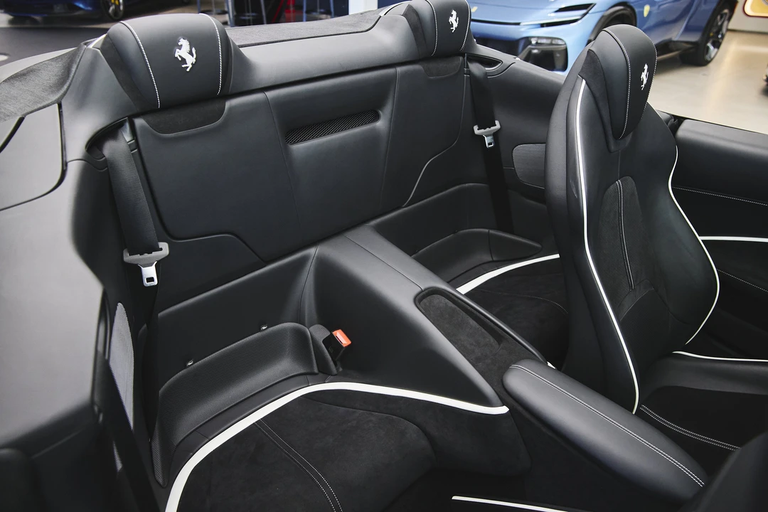 2024 Ferrari Roma Spider - Image 31 of 31
