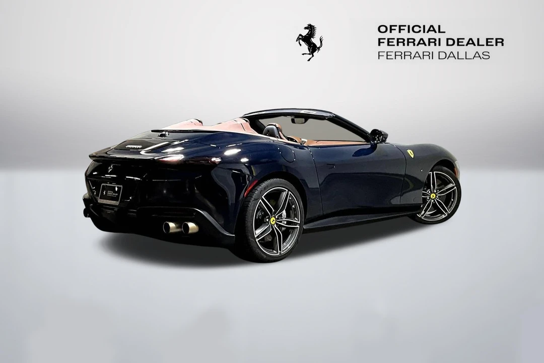 2024 Ferrari Roma Spider - Image 7 of 31