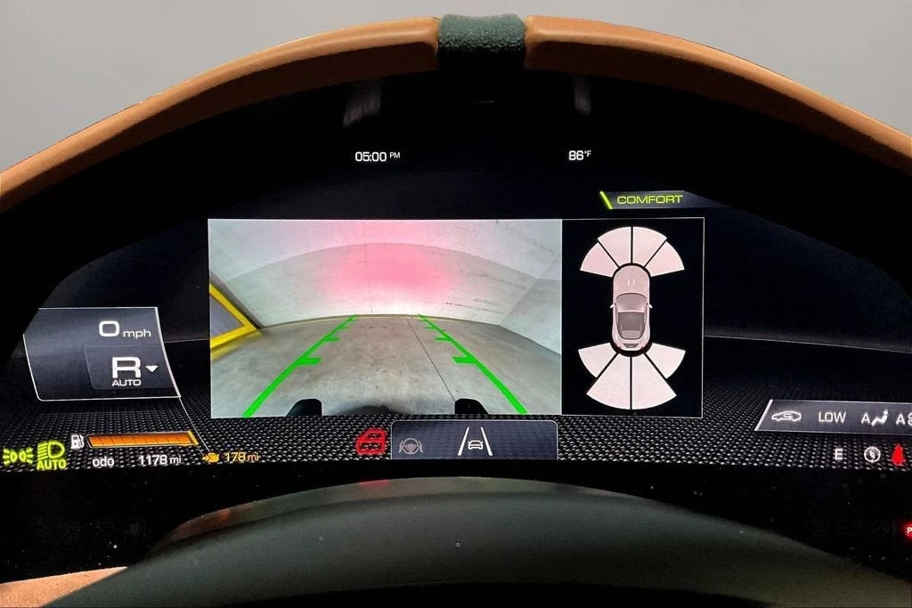 2024 Ferrari Roma Spider - Image 14 of 31