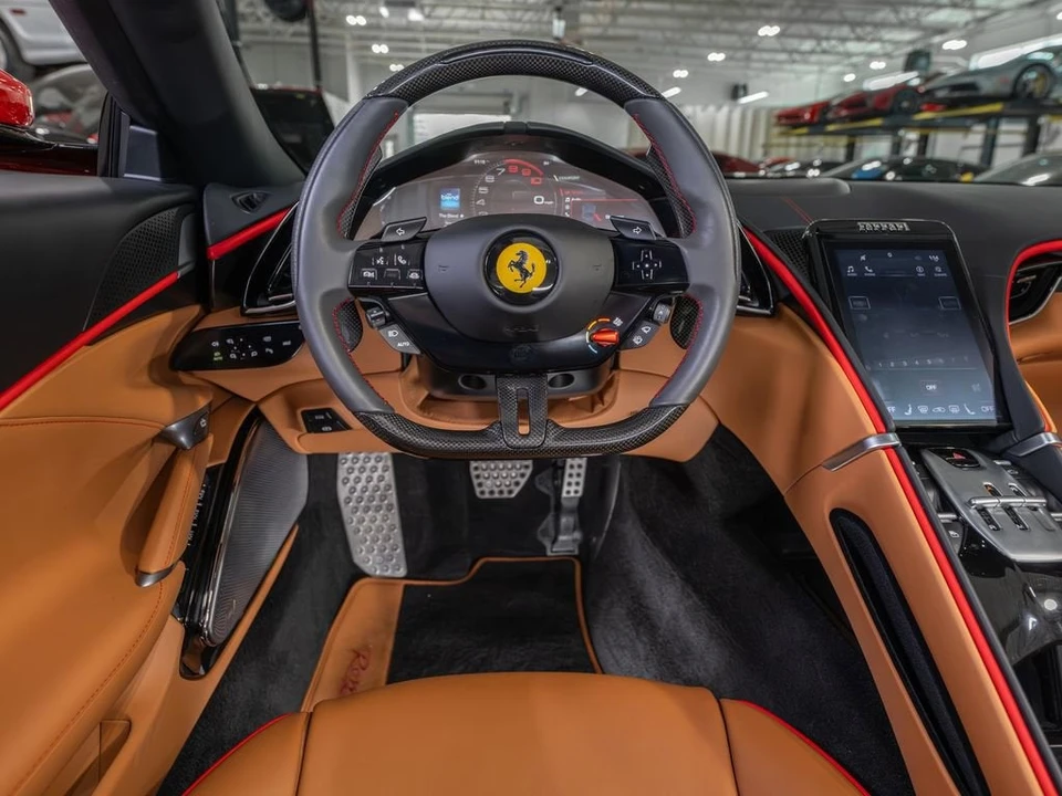 2024 Ferrari Roma Spider - Image 24 of 31