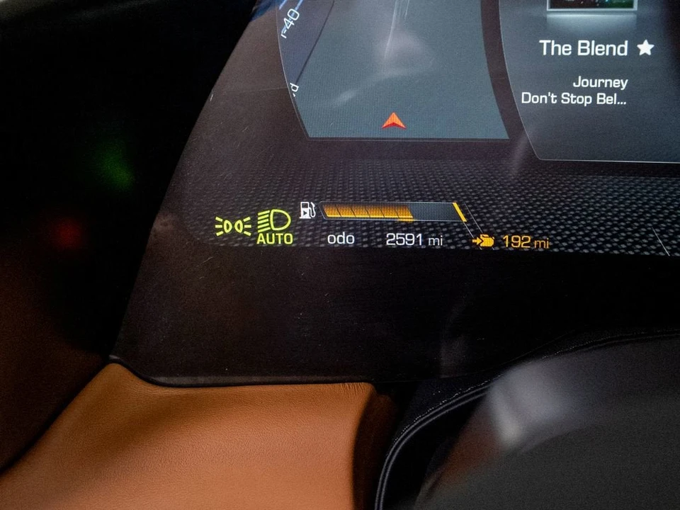 2024 Ferrari Roma Spider - Image 25 of 31