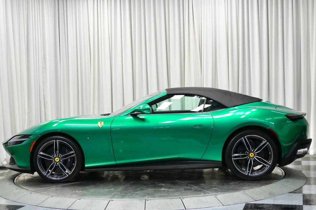 2024 Ferrari Roma Spider - Image 5 of 21
