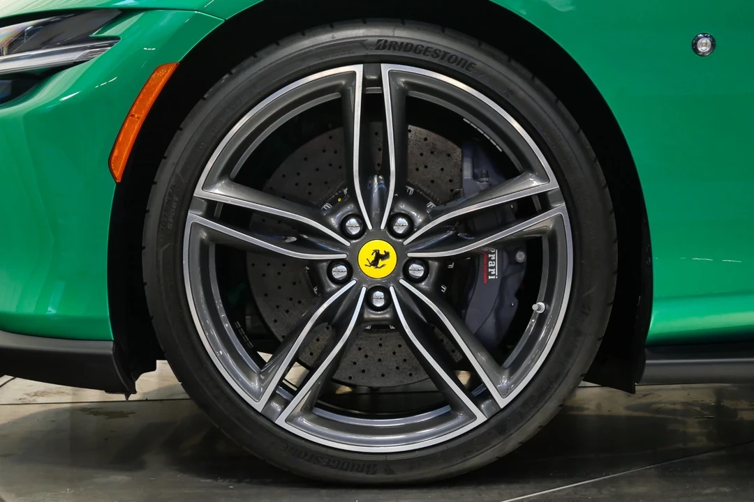 2024 Ferrari Roma Spider - Image 9 of 21