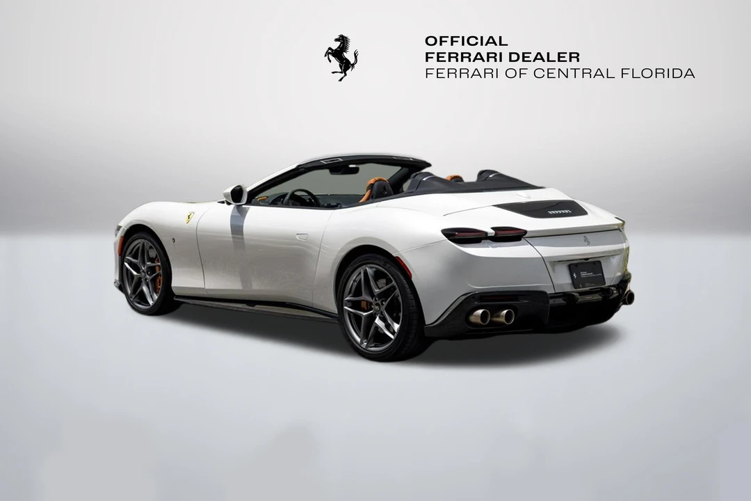 2024 Ferrari Roma Spider - Image 3 of 31