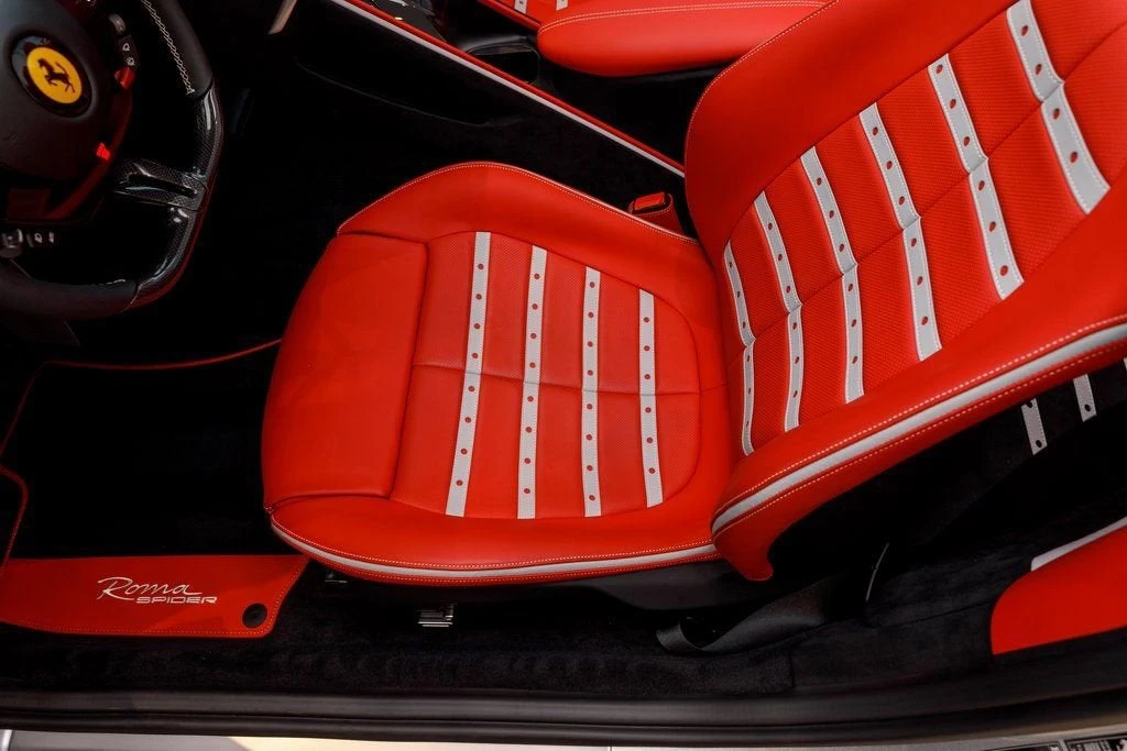2024 Ferrari Roma Spider - Image 22 of 31