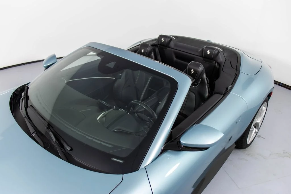 2024 Ferrari Roma Spider - Image 31 of 31