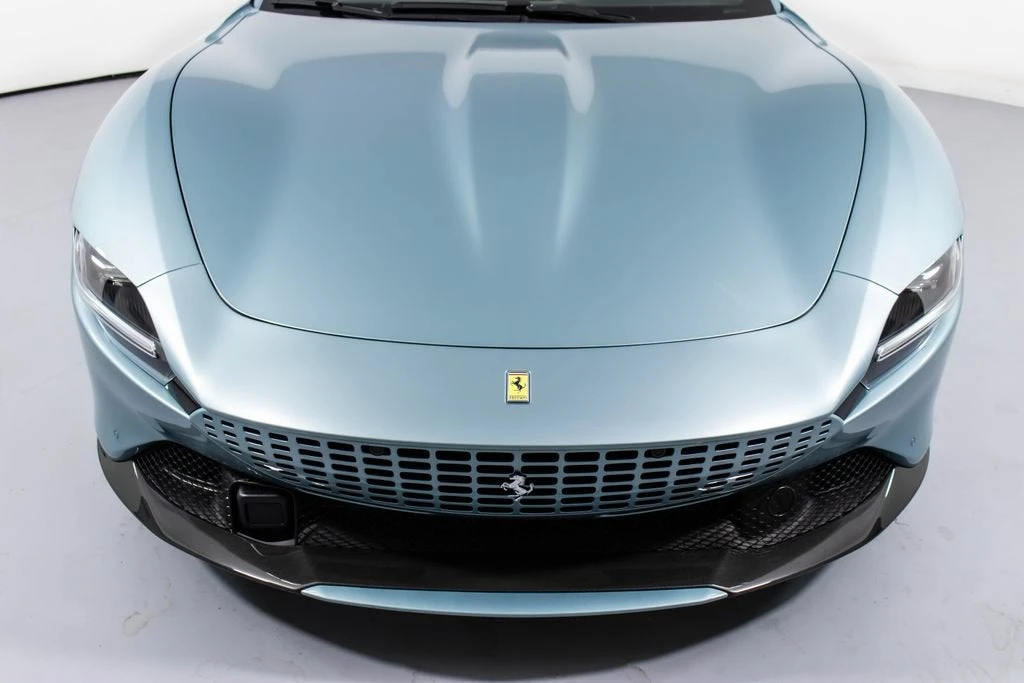 2024 Ferrari Roma Spider - Image 13 of 31