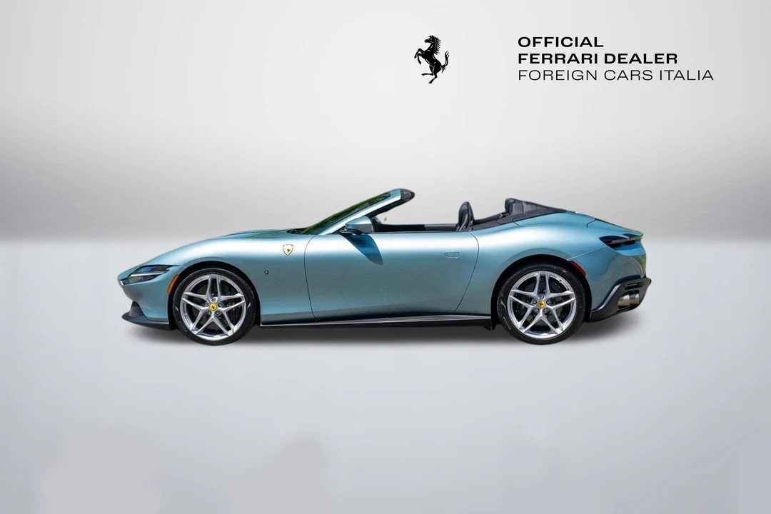2024 Ferrari Roma Spider - Image 5 of 31