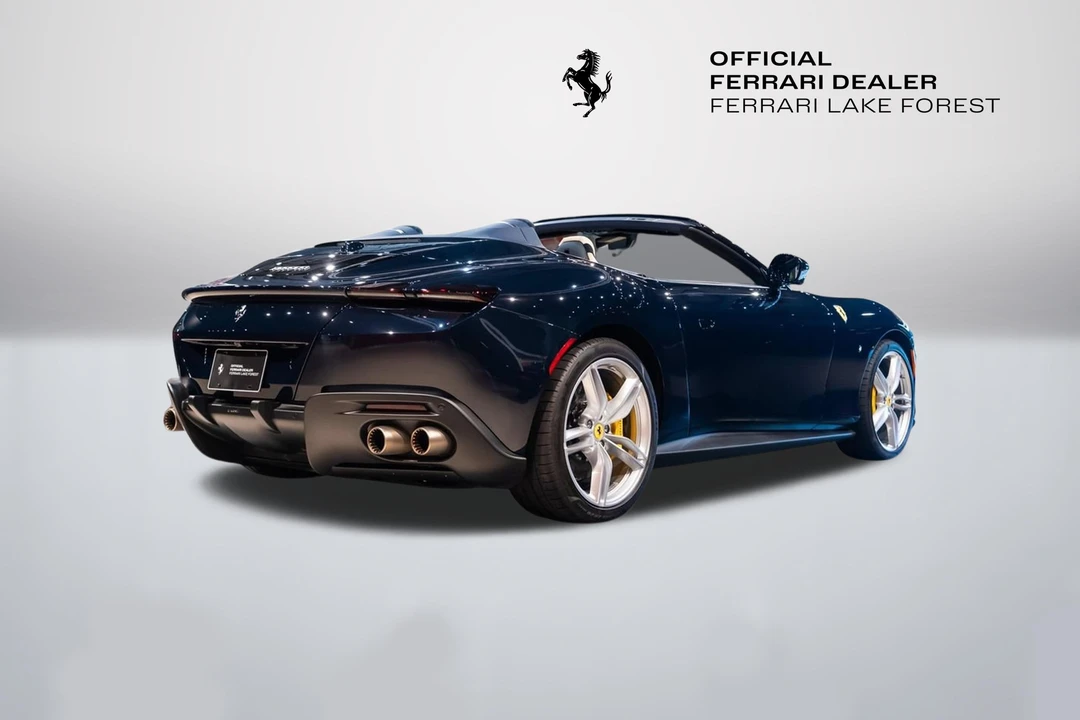 2024 Ferrari Roma Spider - Image 10 of 31