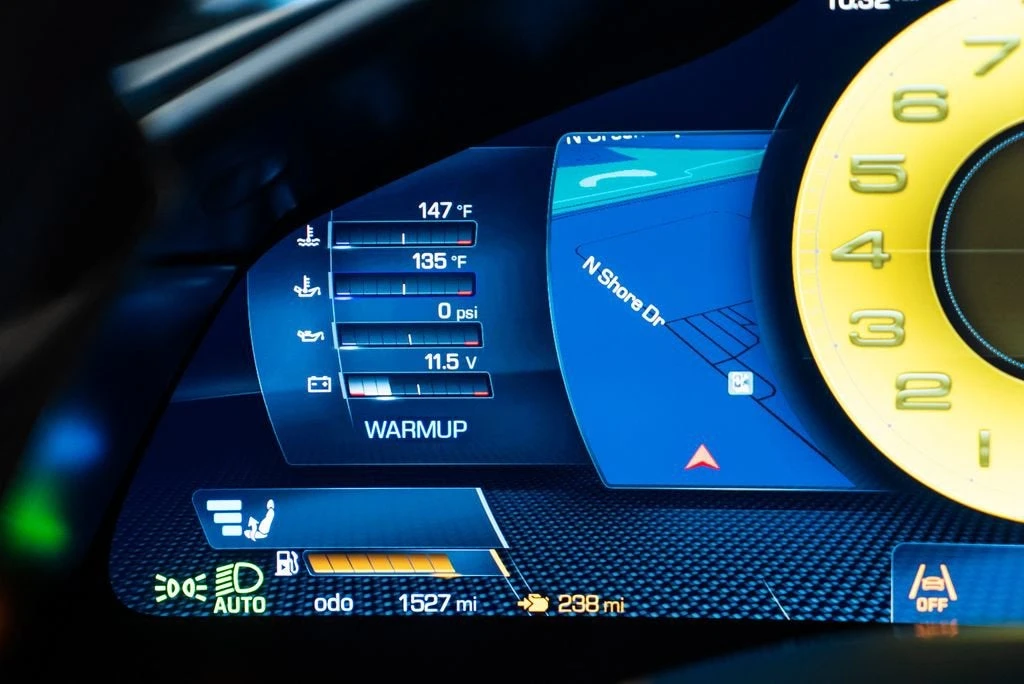 2024 Ferrari Roma Spider - Image 26 of 31