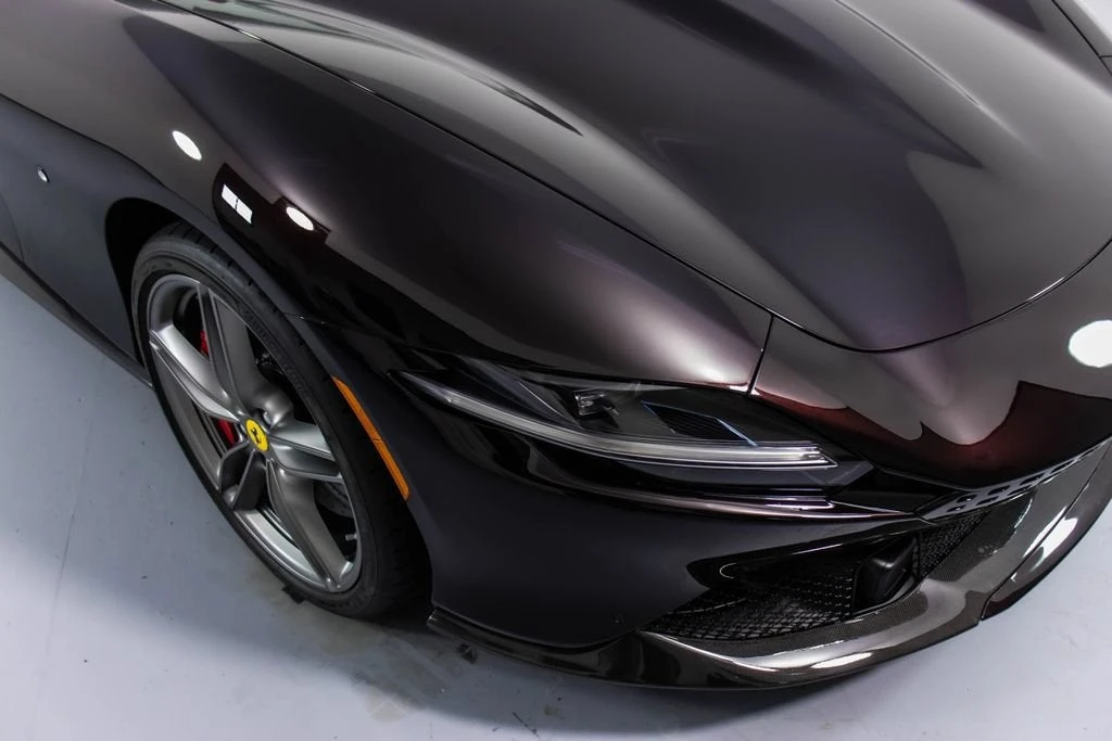 2024 Ferrari Roma Spider - Image 12 of 31