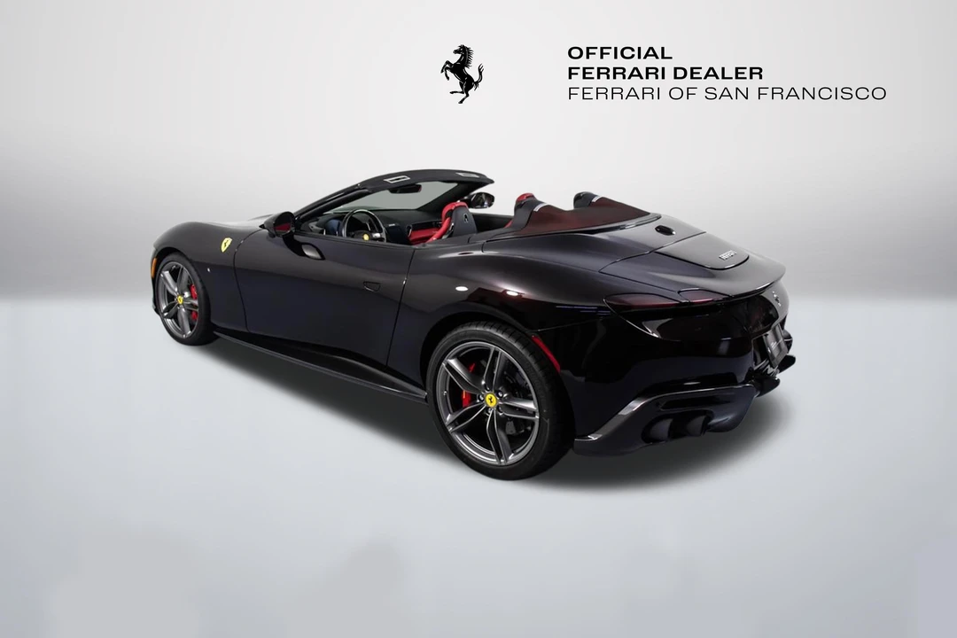 2024 Ferrari Roma Spider - Image 8 of 31