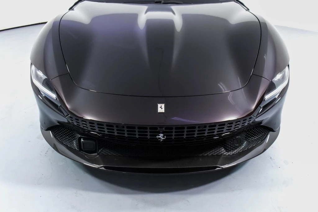 2024 Ferrari Roma Spider - Image 13 of 31