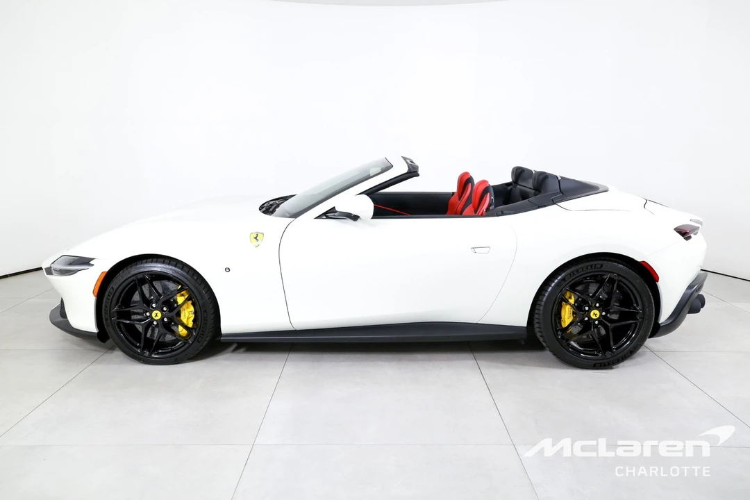 2024 Ferrari Roma Spider - Image 6 of 31