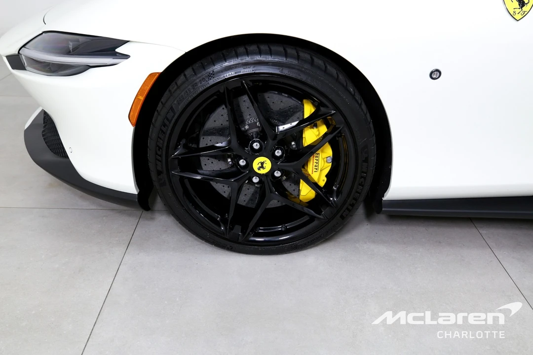 2024 Ferrari Roma Spider - Image 30 of 31
