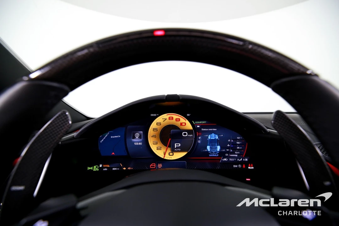 2024 Ferrari Roma Spider - Image 14 of 21