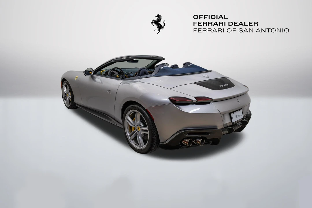 2024 Ferrari Roma Spider - Image 2 of 31