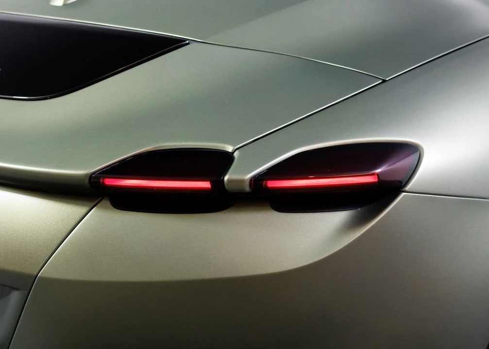 2024 Ferrari Roma Spider - Image 19 of 31