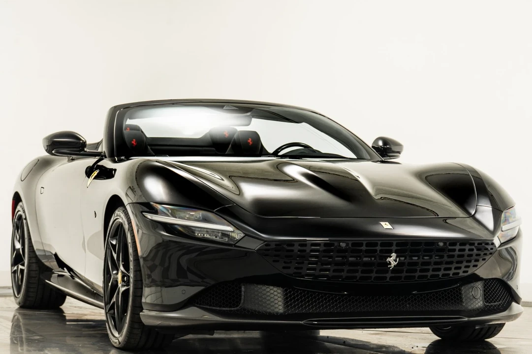 2024 Ferrari Roma Spider - Image 3 of 12