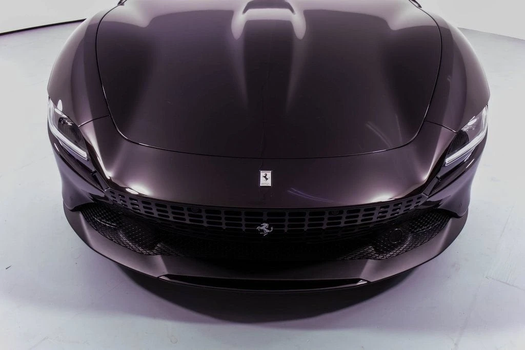 2024 Ferrari Roma Spider - Image 13 of 31