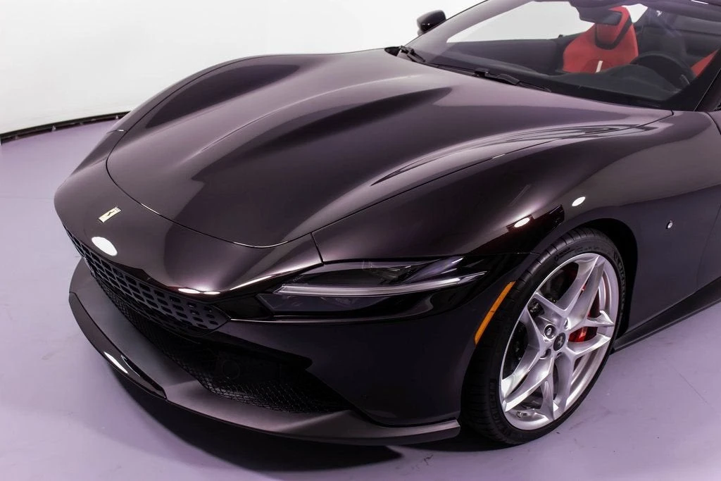 2024 Ferrari Roma Spider - Image 30 of 31