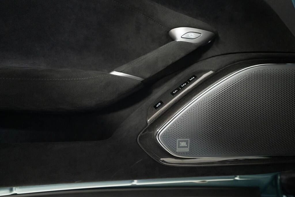 2024 Ferrari Roma Spider - Image 24 of 31