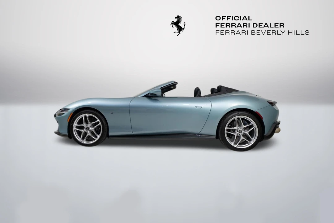 2024 Ferrari Roma Spider - Image 8 of 31