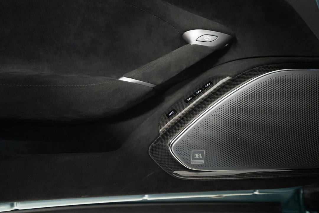 2024 Ferrari Roma Spider - Image 24 of 31