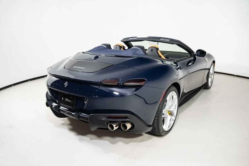2024 Ferrari Roma Spider - Image 17 of 21