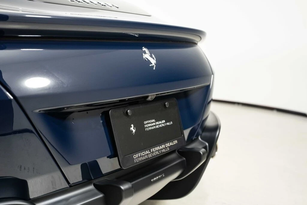 2024 Ferrari Roma Spider - Image 10 of 21