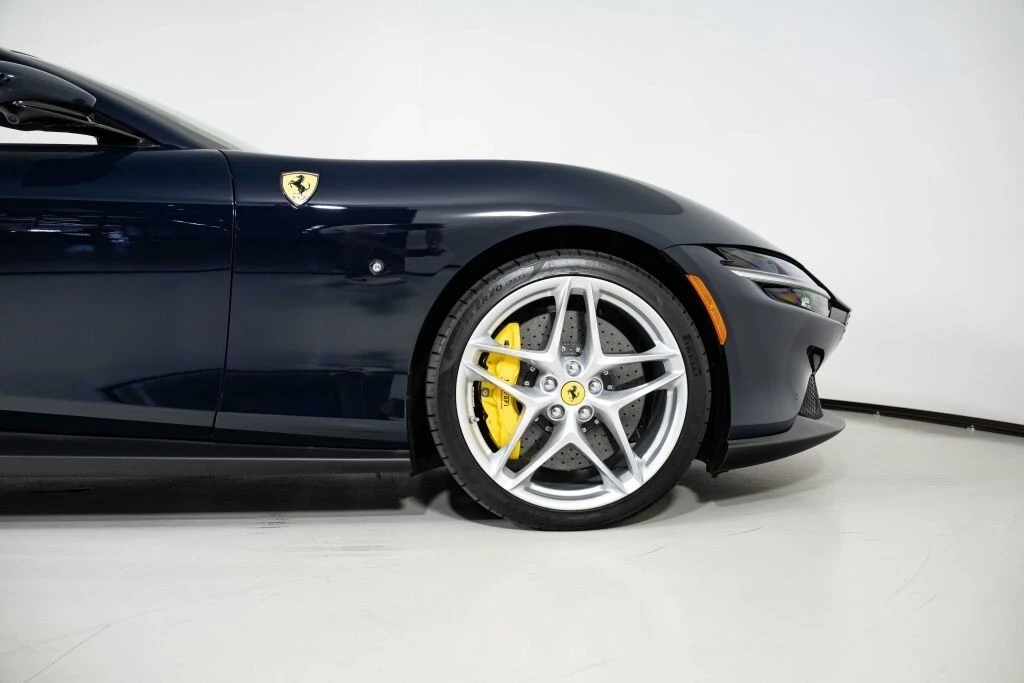 2024 Ferrari Roma Spider - Image 20 of 21