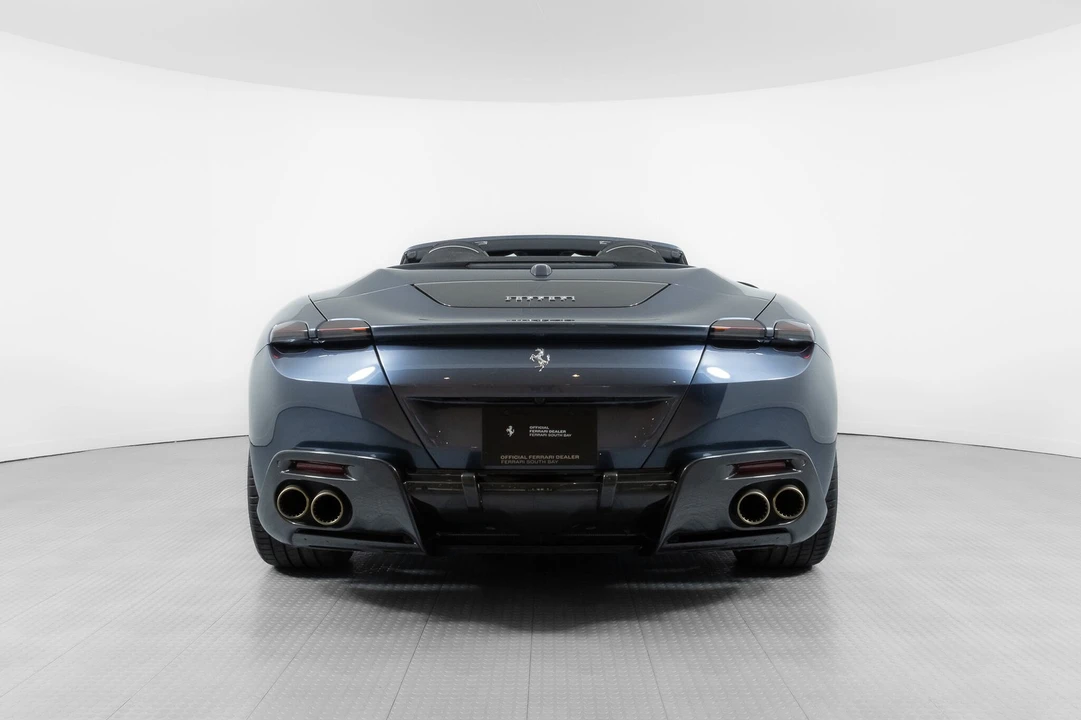 2024 Ferrari Roma Spider - Image 9 of 21