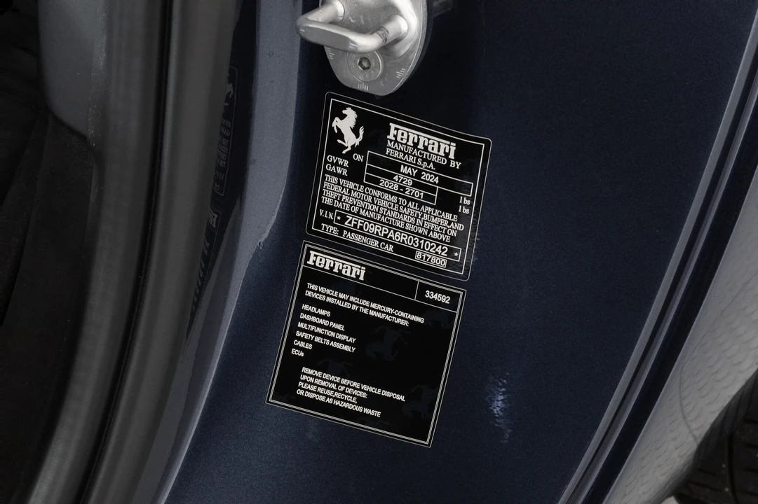 2024 Ferrari Roma Spider - Image 31 of 31