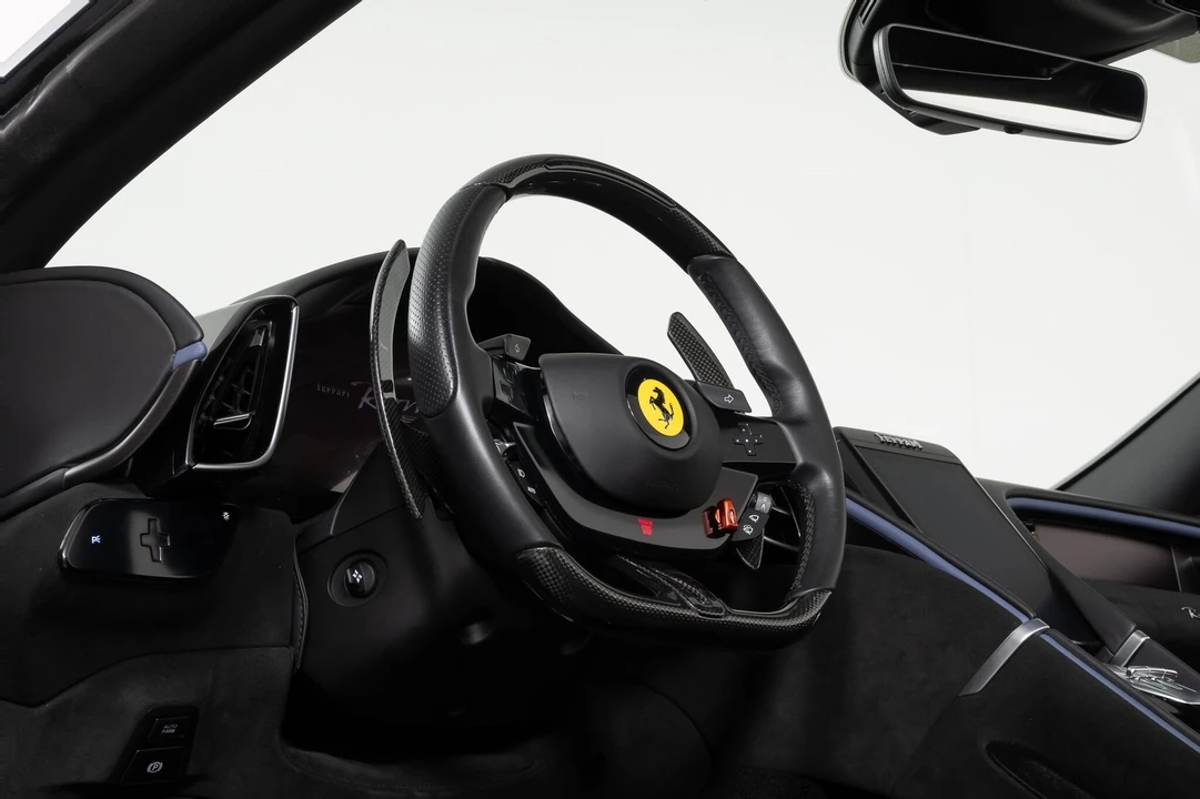 2024 Ferrari Roma Spider - Image 5 of 12