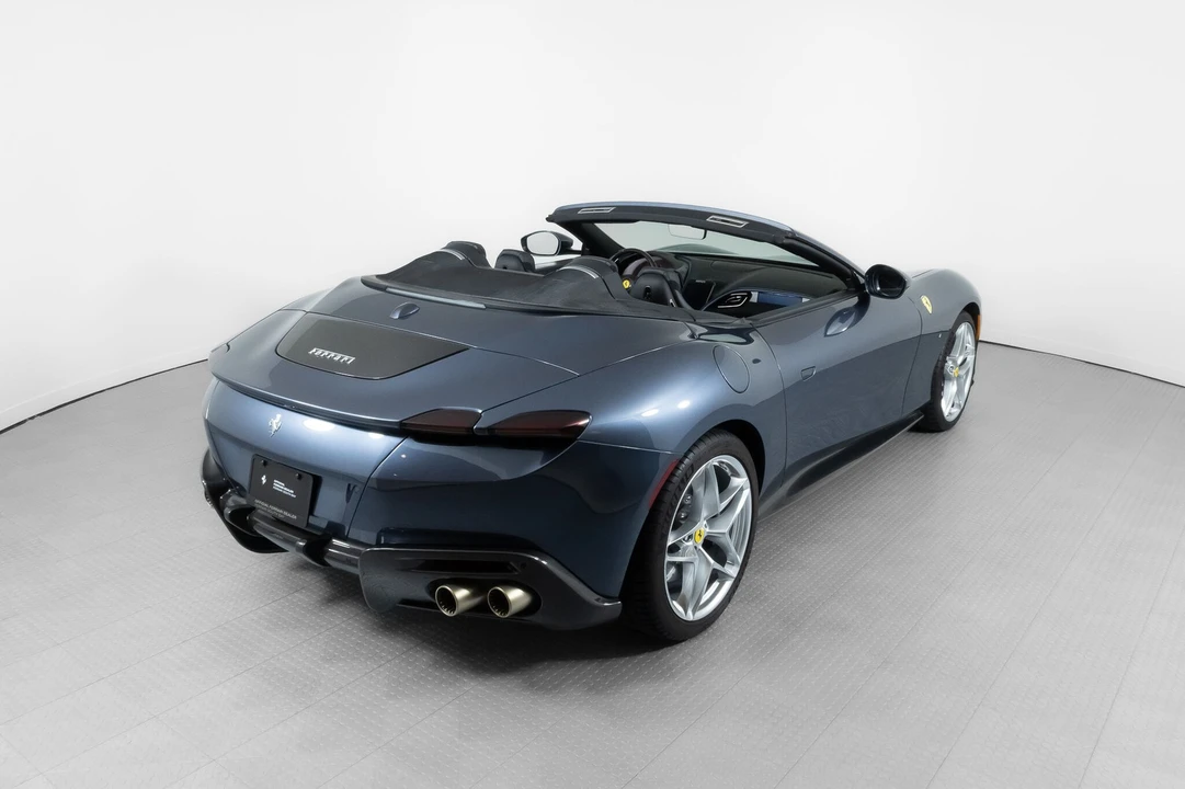 2024 Ferrari Roma Spider - Image 7 of 21