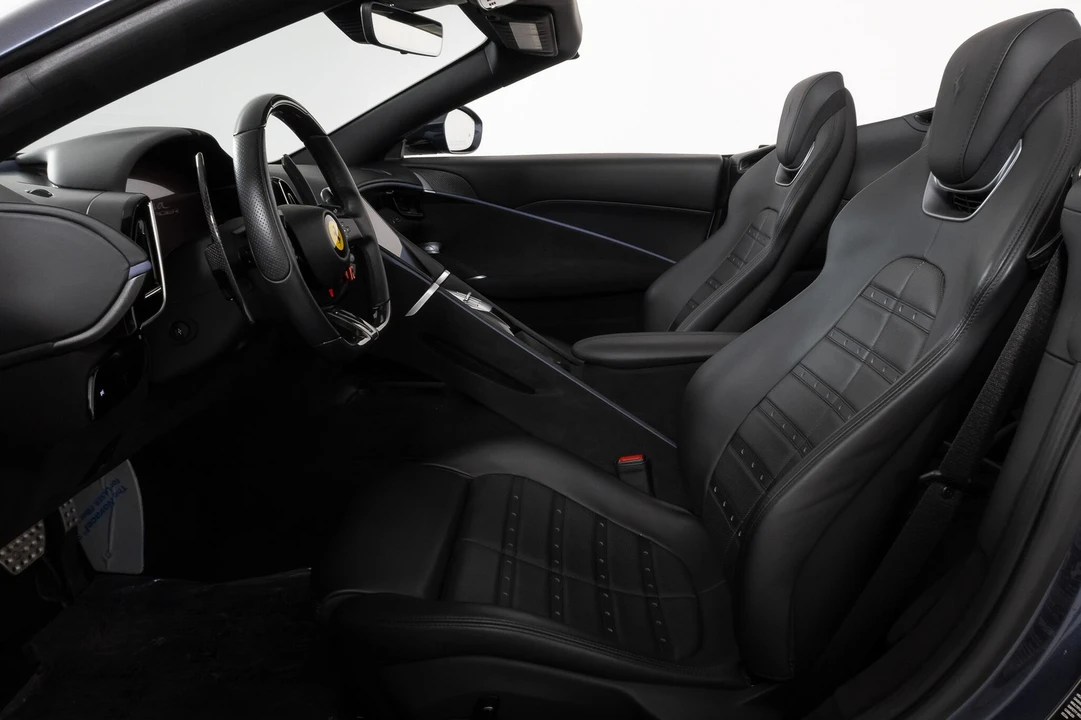 2024 Ferrari Roma Spider - Image 4 of 12