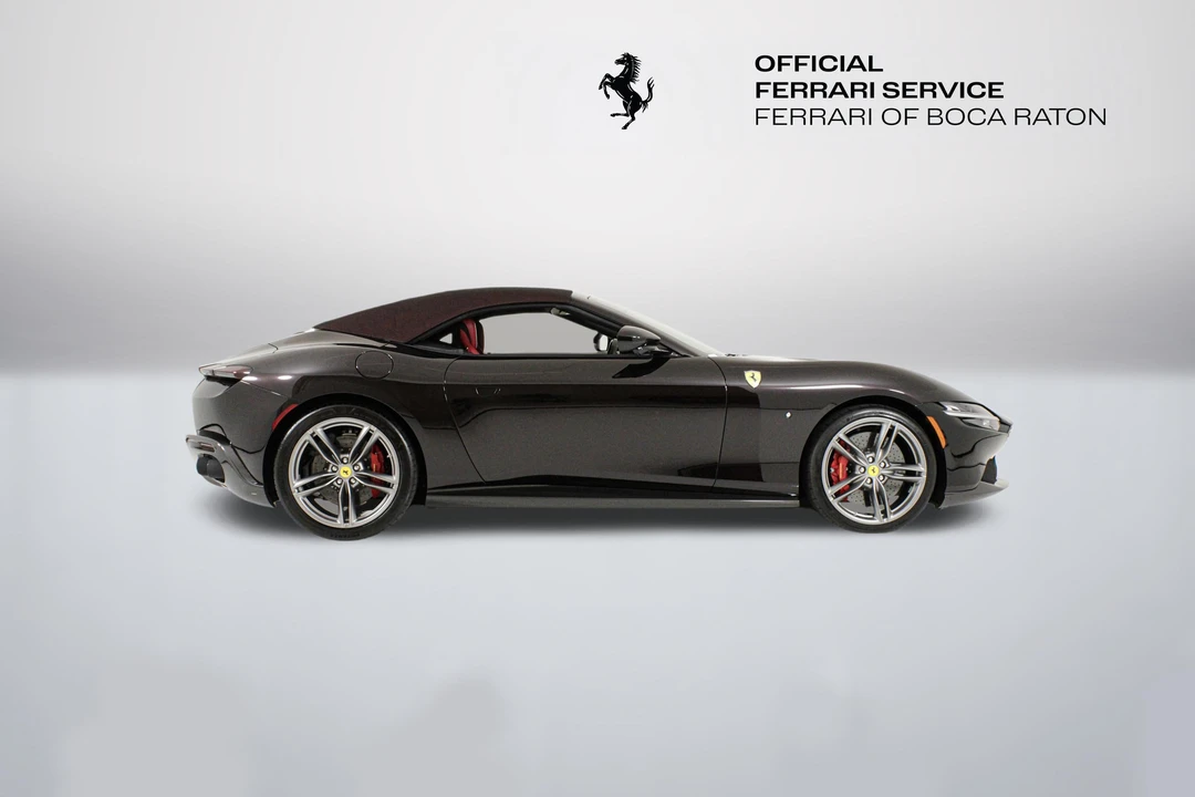 2024 Ferrari Roma Spider - Image 15 of 31