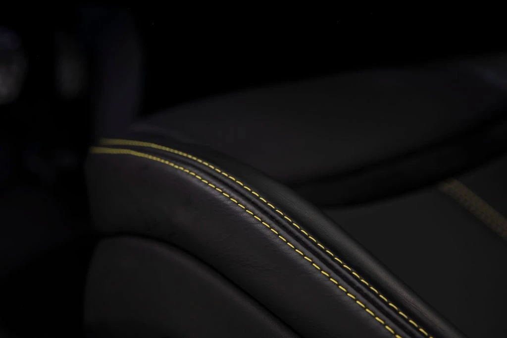 2024 Ferrari Roma Spider - Image 14 of 31