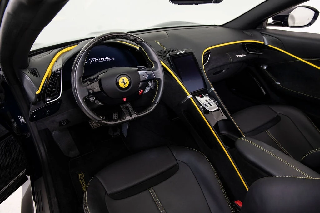 2024 Ferrari Roma Spider - Image 4 of 31