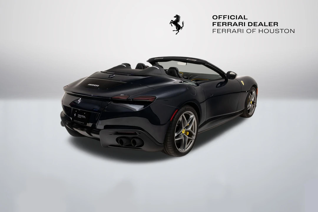 2024 Ferrari Roma Spider - Image 7 of 31