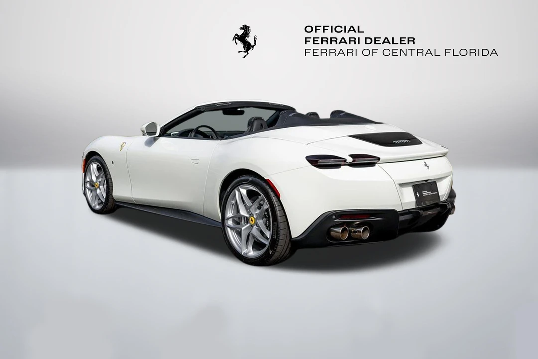 2024 Ferrari Roma Spider - Image 3 of 31