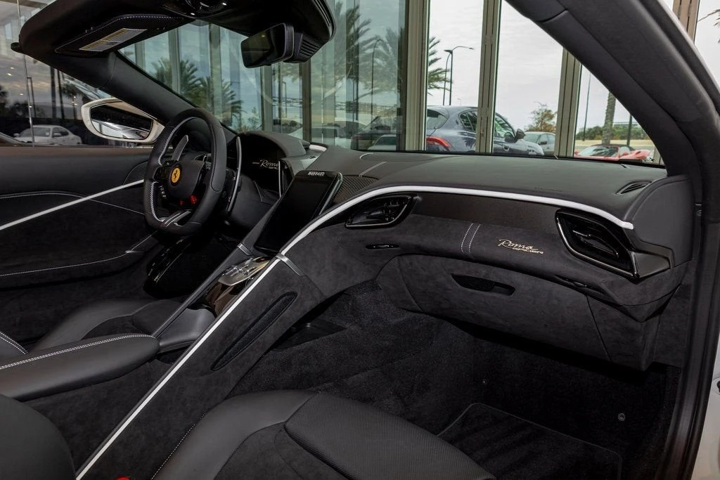 2024 Ferrari Roma Spider - Image 31 of 31